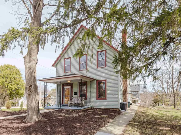 415 North Wisconsin Street, Mineral Point, WI 53565