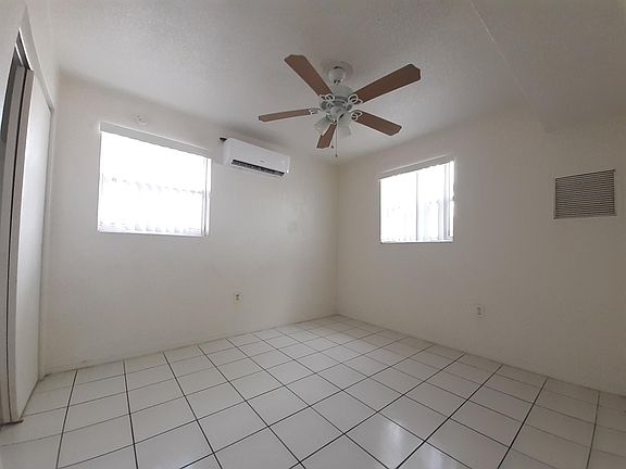 4th image of 116 S Coates St APT 11