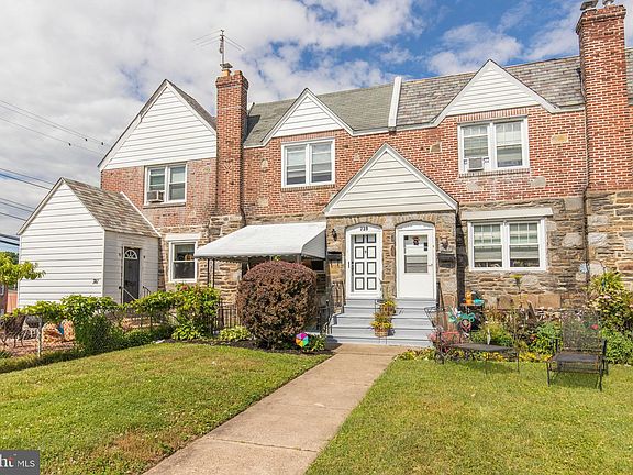 2nd image of 739 Windermere Ave