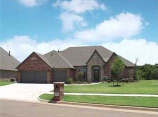 15904 Wild Creek Dr, Edmond, OK 73013