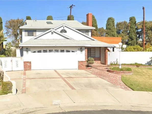 21200 Oakfort Ave, Carson, CA 90745