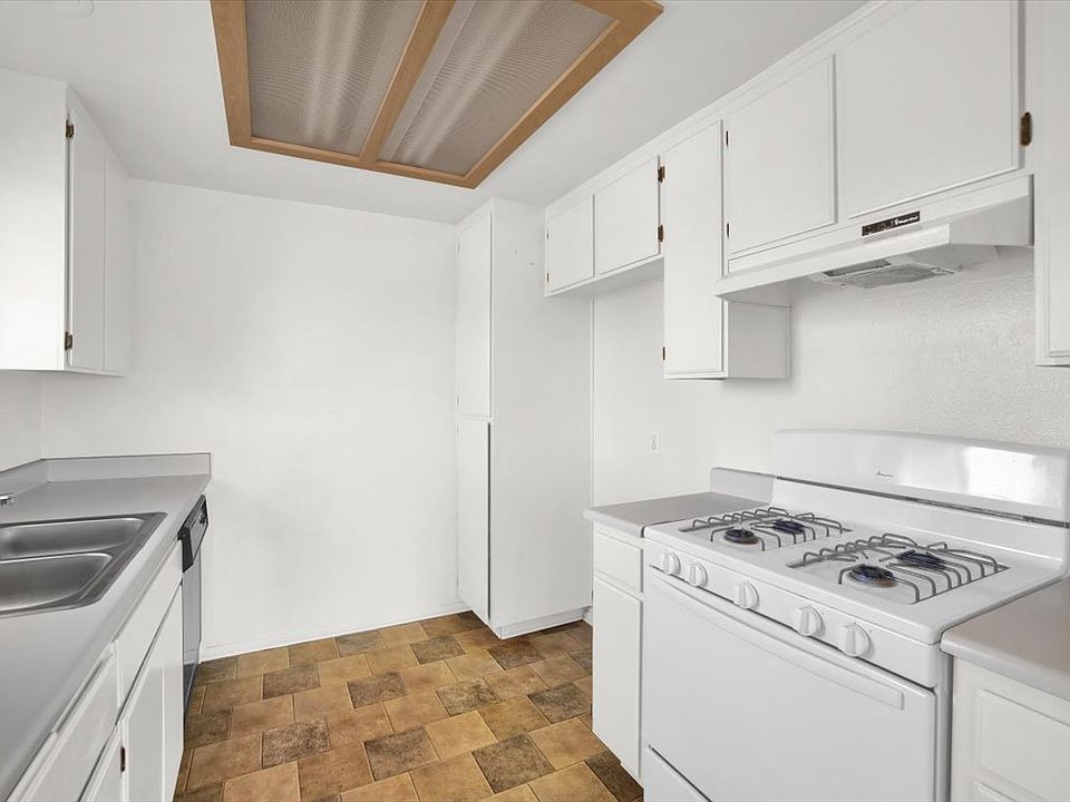 470 Westminster Place D 470 Westminster Pl Hemet CA Zillow