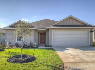 816 Indian Way, Seguin, TX 78155
