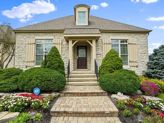 2nd image of 10178 Abbottshire Village Pl