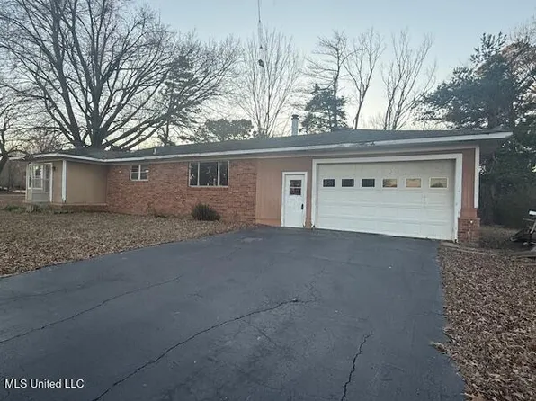 7381 Getwell Rd, Southaven, MS 38672