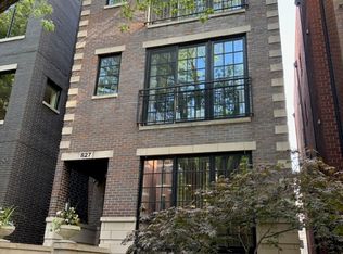 827 W Buckingham Pl APT 4, Chicago, IL 60657