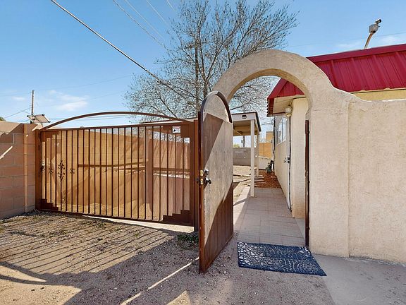 4th image of 1200 La Poblana Rd NW