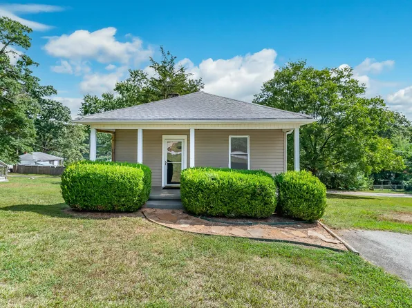 163 Cobb St, Easley, SC 29640