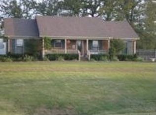 2271 Parkburg Rd, Medon, TN 38356