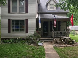 617 Indiana St, Oswego, KS 67356