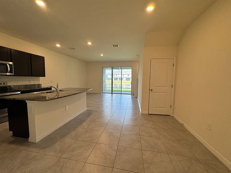 8809 Milestone Dr — Photo 14