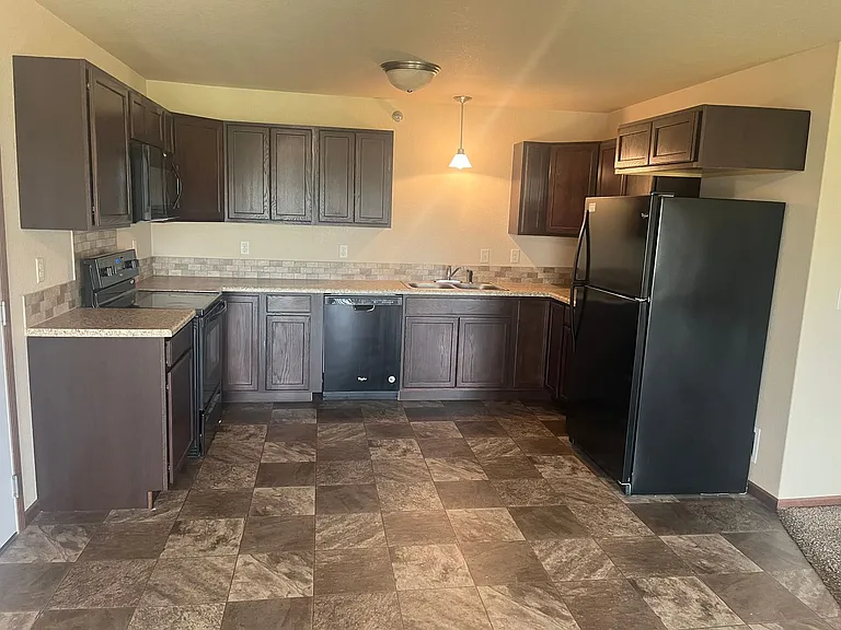 4226 Kateland St — Photo 3