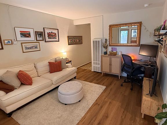 4th image of 240 Monroe Dr APT 207
