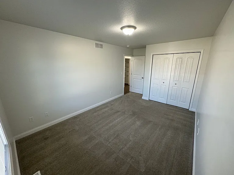 Centennial Crossing — Photo 107