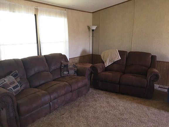5th image of 220 County Road 563