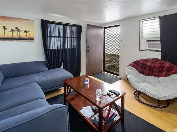 1409 Ernest St, Honolulu, HI 96822