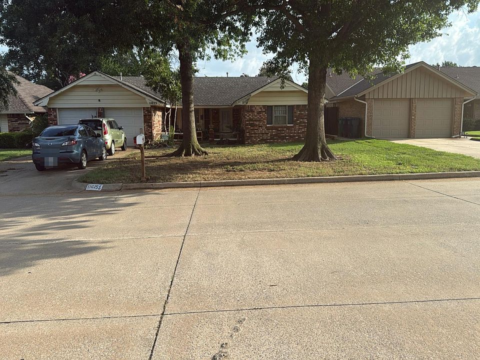 1st image of 11025 Coachmans Rd