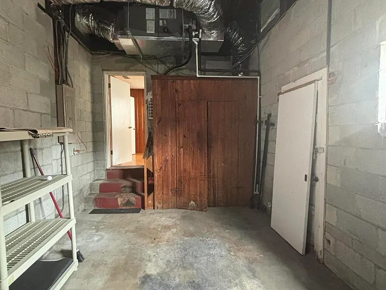 6340 Colgate Rd — Photo 22
