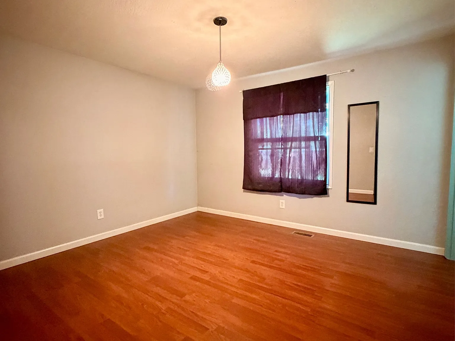 16811 Southeast Francis Street - 1 — Photo 4