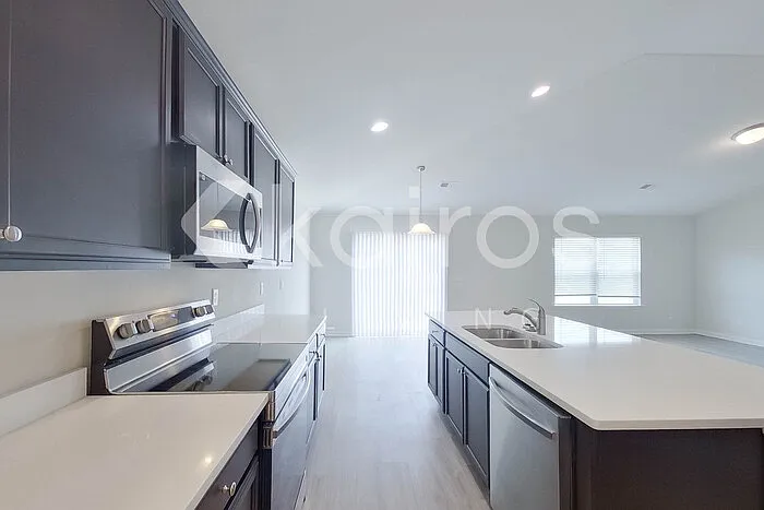 17 Duluth Dr — Photo 4