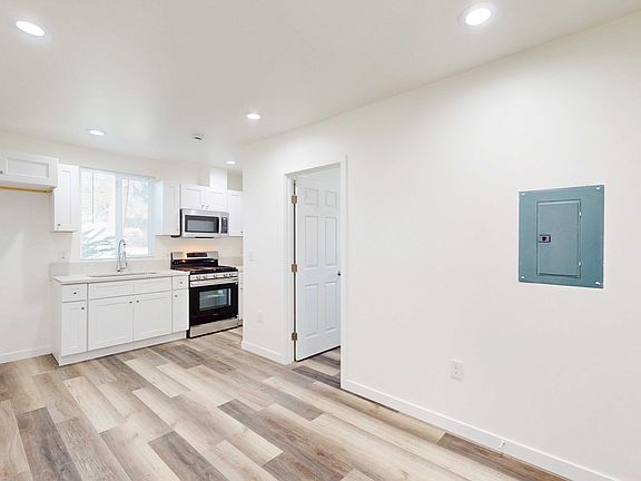 2nd image of 1068 E J St #3