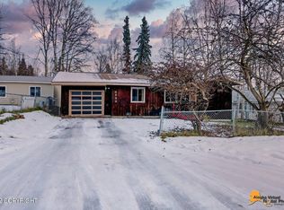 6943 Terry St, Anchorage, AK 99502