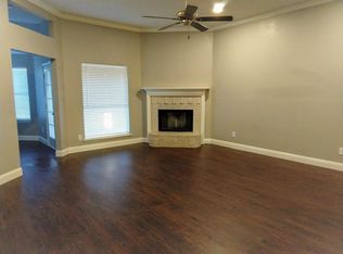 5759 River Ridge Ct, Haltom City, TX 76137
