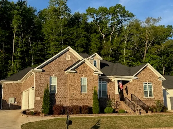 8012 Goose Ridge Dr SE, Owens Cross Roads, AL 35763