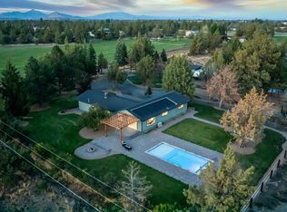 5250 SW Metolius Ave, Redmond, OR 97756