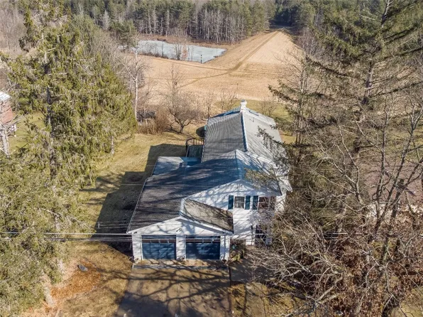 1388 Oakdale Rd, Johnson City, NY 13790