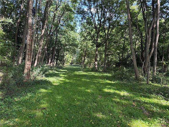 5th image of 160 S Main St Lot 64