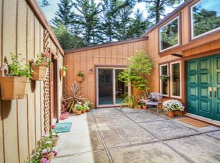 25395 Outlook Dr, Carmel, CA 93923