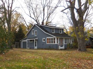 515 Skinner Rd, Highland, MI 48357