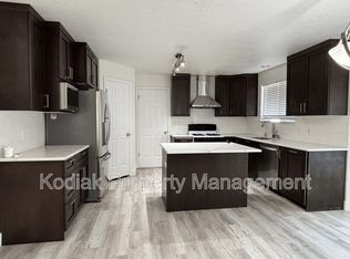 3138 W Aubrey Dee Cir, Riverton, UT 84065