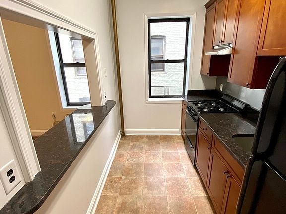 3rd image of 34-26 41st St #3I