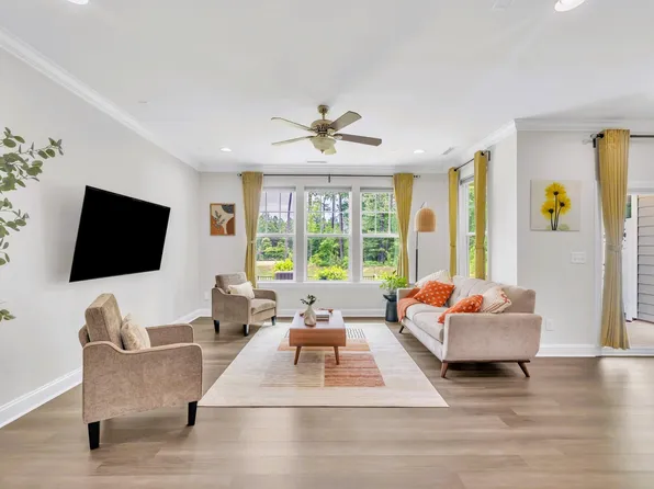 1156 Craigmeade Dr, Morrisville, NC 27560