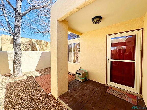 3rd image of 2514 Calle De Rincon Bonito