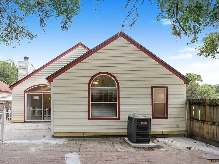 1156 Radis Pl — Photo 16