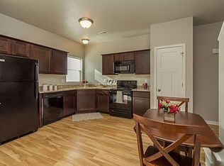 Twin Gates, Ankeny, IA 50023