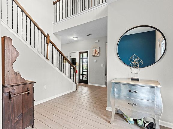 4th image of 3969 Heatherbrook Pl