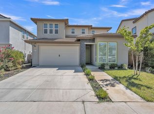 8217 Seahorse Way, Elk Grove, CA 95757