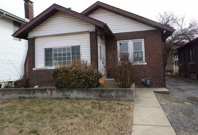 1st image of 428 Gray Blvd