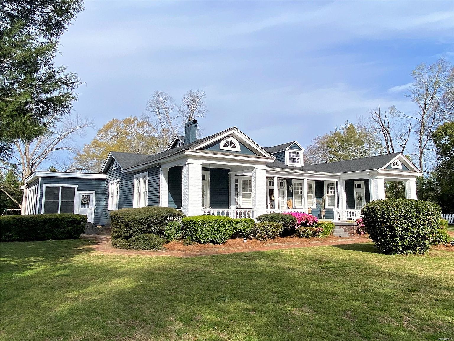 5121 Main St, Millbrook, AL 36054 Zillow