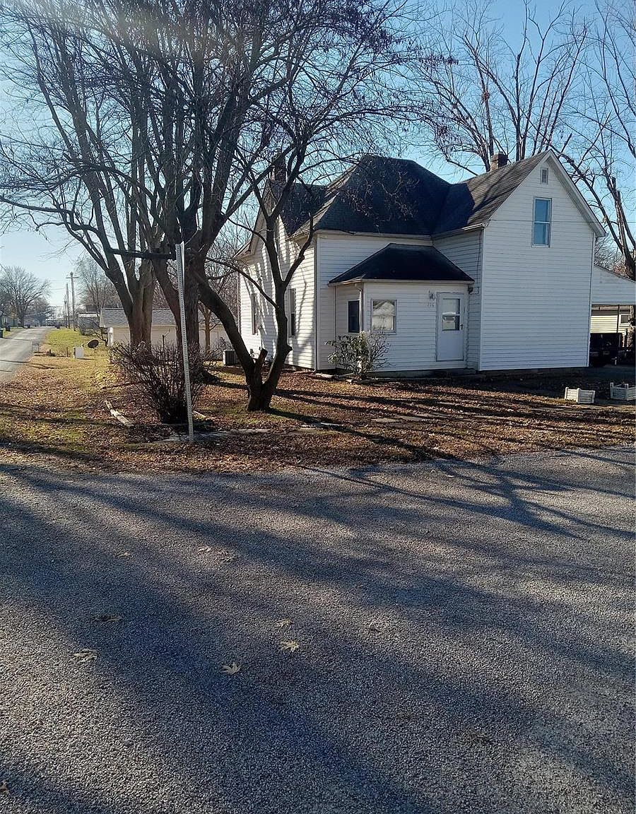 206 South St, Pierron, IL 62273 MLS 23070421 Zillow
