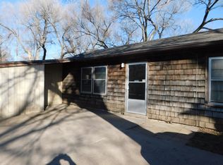 1122 E Denver St, Wichita, KS 67219