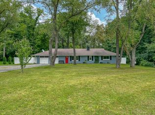 57593 Twin Lakes Rd, Cassopolis, MI 49031