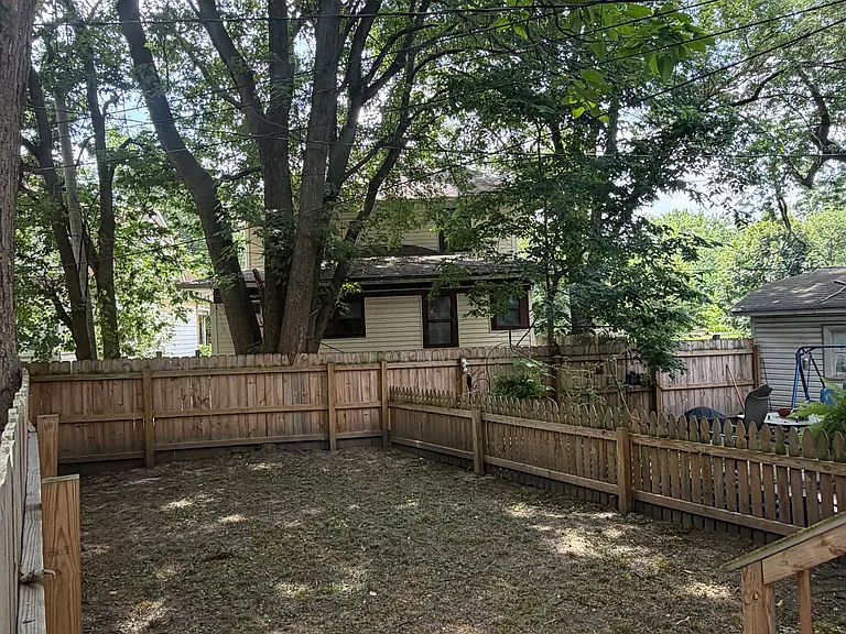 2319 Coyner Ave — Photo 19