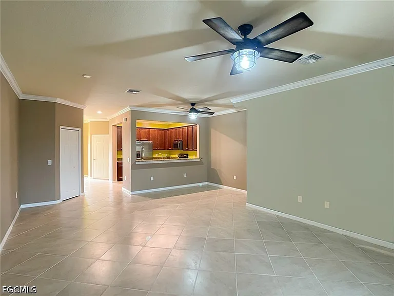 10302 Via Colomba Cir — Photo 5