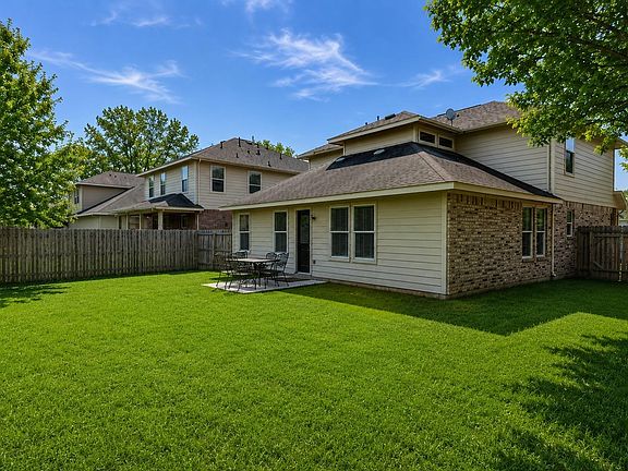 3rd image of 245 Lake Estates Dr