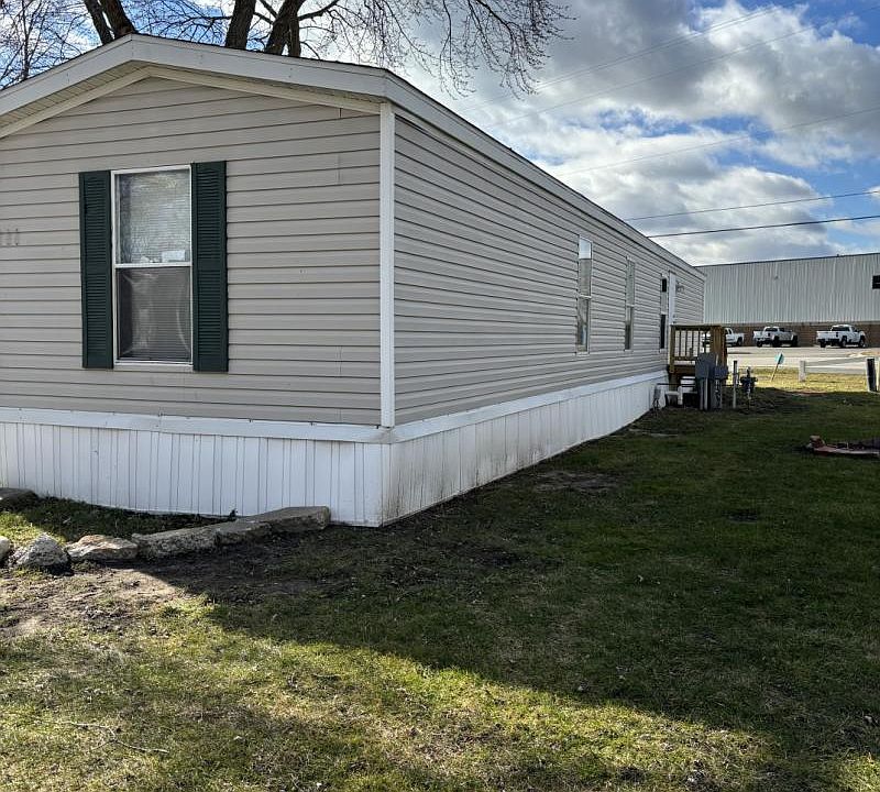 1st image of 4858 Monteray Dr #5